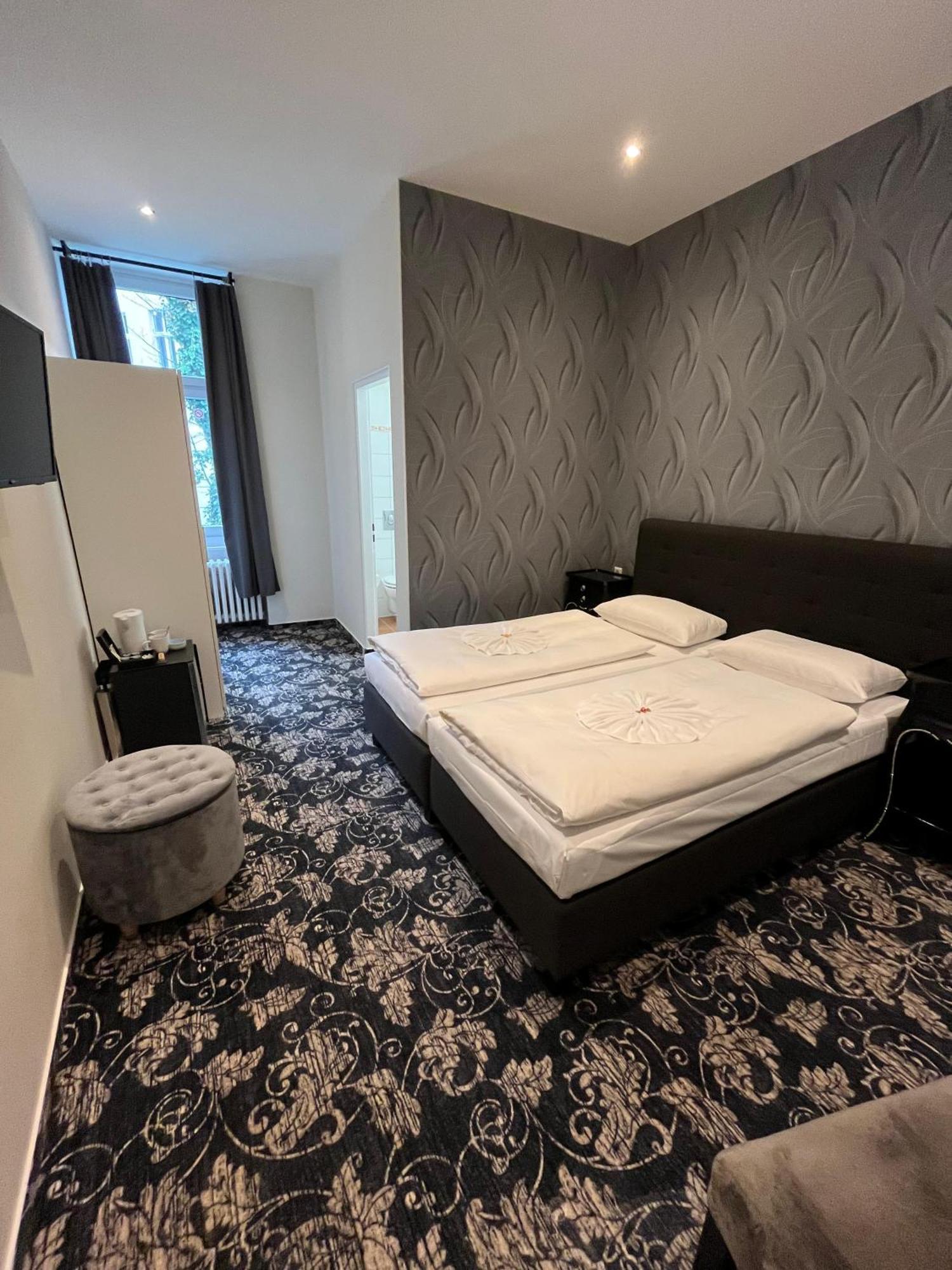 Hotel Gasteiner Hof Berlino Esterno foto