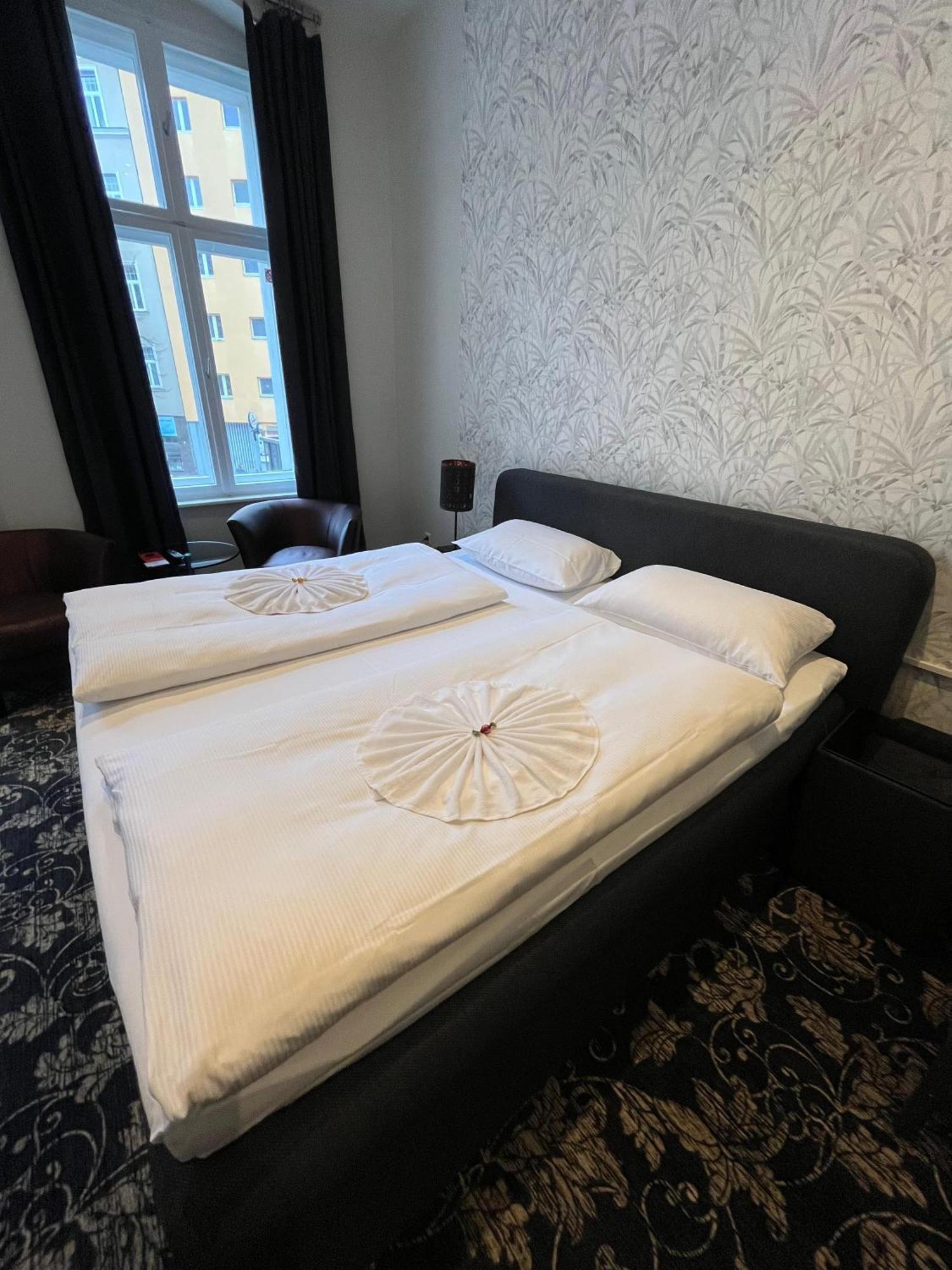 Hotel Gasteiner Hof Berlino Esterno foto